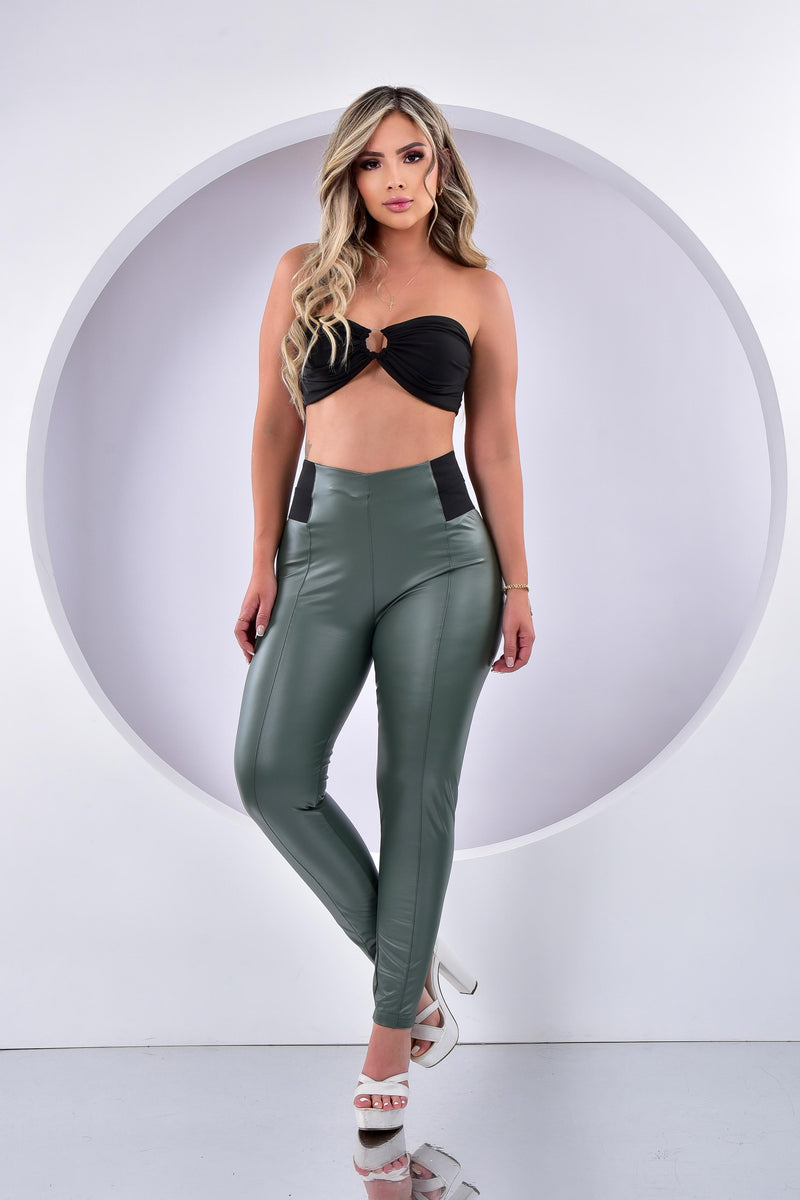 Leggis Efecto Cuero Con Resorte En Cintu